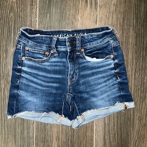 American eagle, denim super stretch shorts, size 00